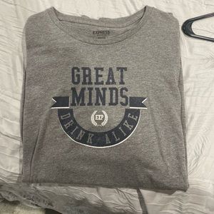 express graphic tee